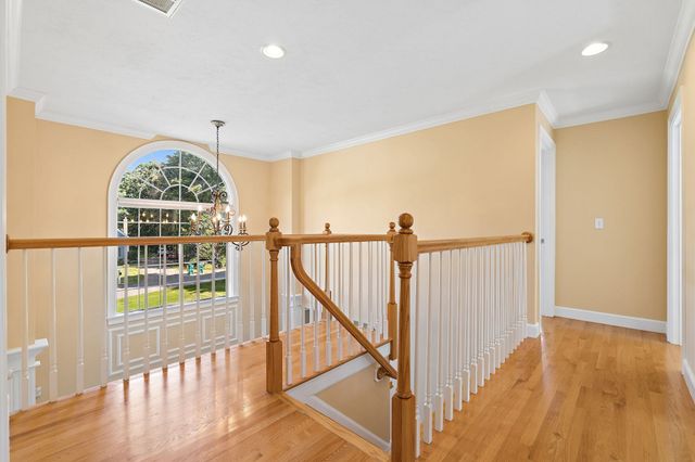 7 Sylvan Dr, Stow, MA 01775