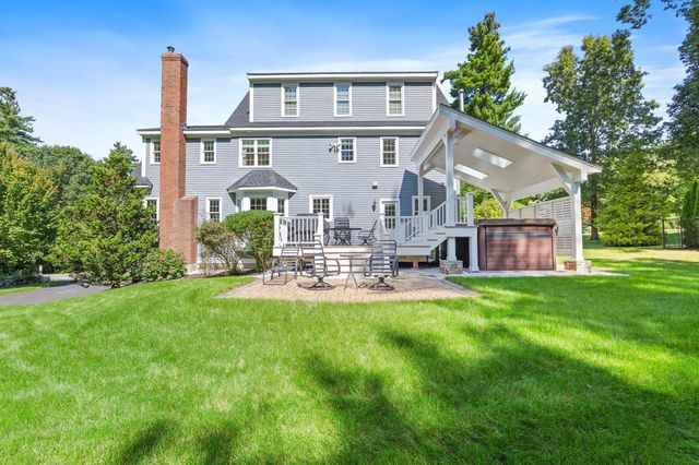 7 Sylvan Dr, Stow, MA 01775