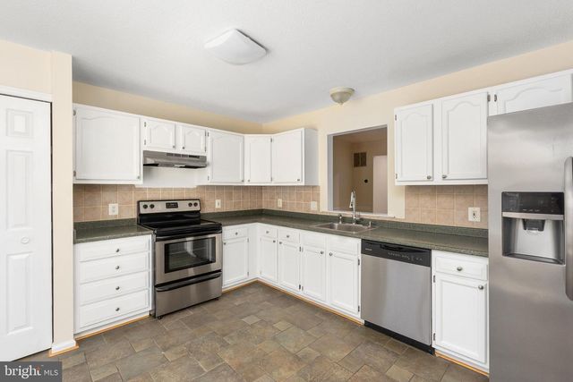 409 WATERS COVE CT, Stafford, VA 22554