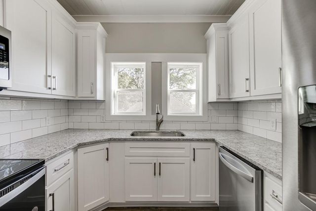4615 S Lee Street, Buford, GA 30518