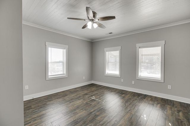 4615 S Lee Street, Buford, GA 30518