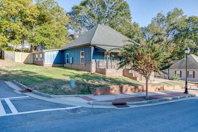 4615 S Lee Street, Buford, GA 30518