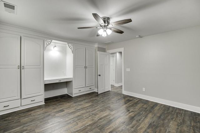4615 S Lee Street, Buford, GA 30518