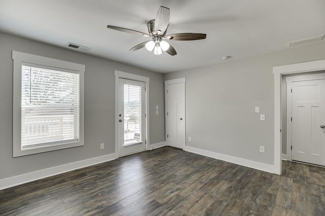 4615 S Lee Street, Buford, GA 30518