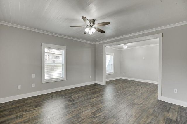 4615 S Lee Street, Buford, GA 30518