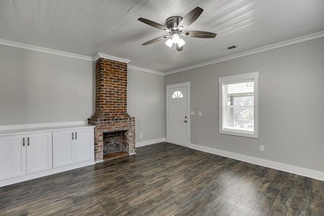 4615 S Lee Street, Buford, GA 30518