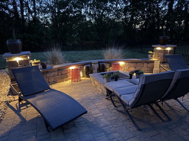 369 Frontier Dr, Clarksville, TN 37043