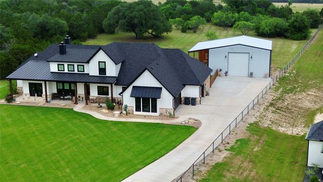 1096 Timber Hills Drive, Weatherford, TX 76087