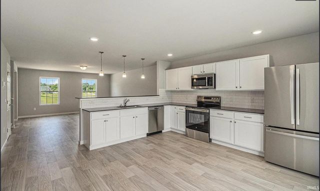 5116 Bankside Court, Mishawaka, IN 46544