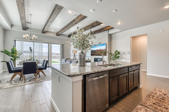 1820 WAR PATH Drive, El Paso, TX 79911