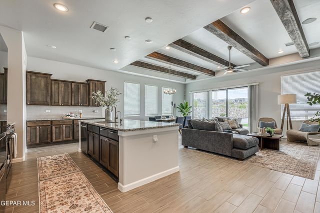 1820 WAR PATH Drive, El Paso, TX 79911
