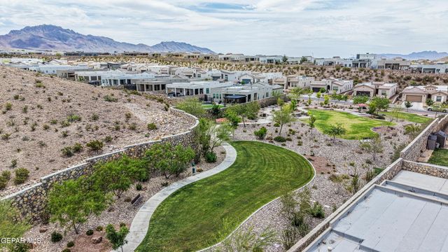 1820 WAR PATH Drive, El Paso, TX 79911