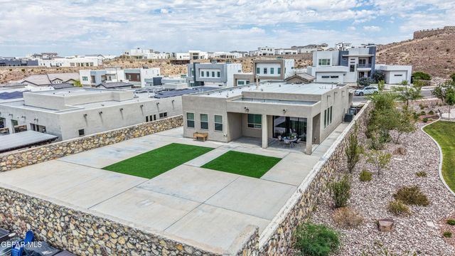1820 WAR PATH Drive, El Paso, TX 79911