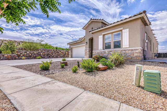 1820 WAR PATH Drive, El Paso, TX 79911
