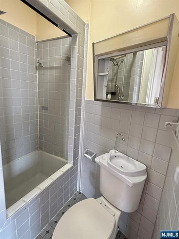 165-167 Davis Avenue 167-APT2, Kearny, NJ 07032