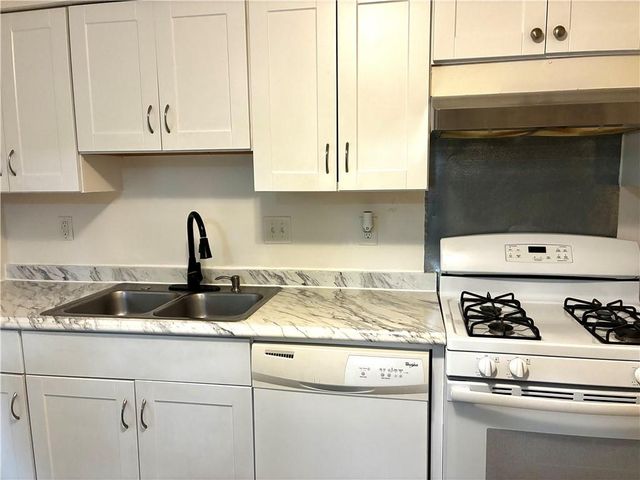 6678 Buckingham Court, Norcross, GA 30093