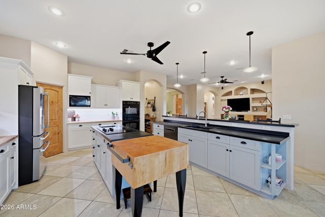 11014 S 35TH Avenue, Laveen, AZ 85339