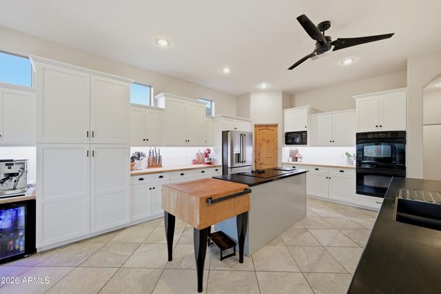11014 S 35TH Avenue, Laveen, AZ 85339