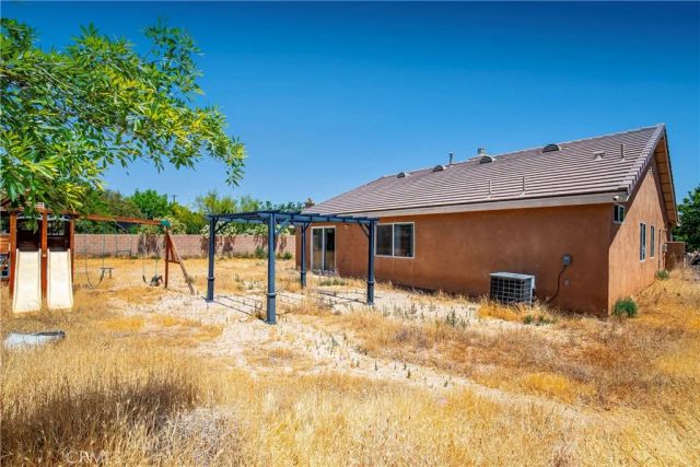 45265 Sancroft, Lancaster, CA 93535