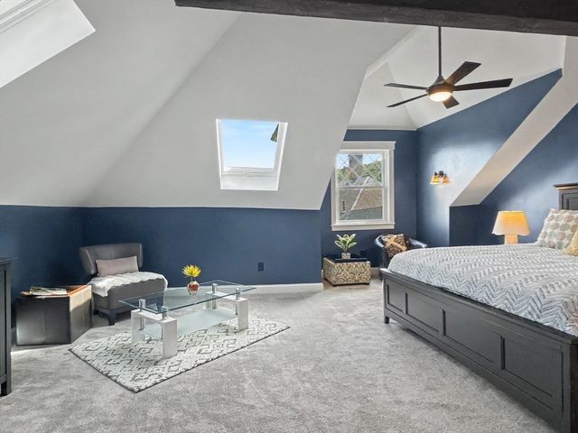 4 Westland St, Worcester, MA 01602