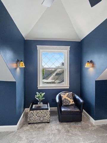4 Westland St, Worcester, MA 01602