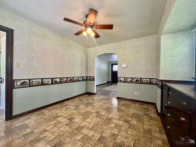 1649 Lionel Avenue, Cincinnati, OH 45214