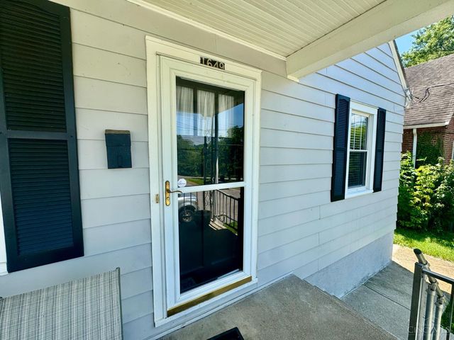 1649 Lionel Avenue, Cincinnati, OH 45214