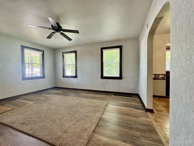 1649 Lionel Avenue, Cincinnati, OH 45214