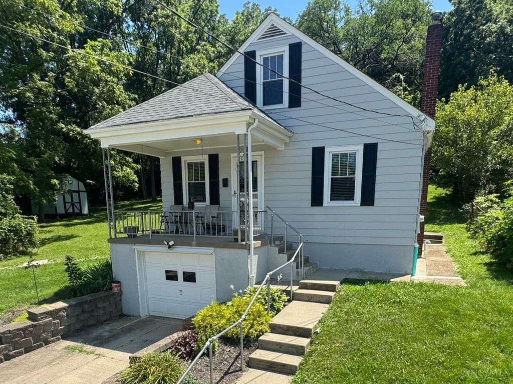 1649 Lionel Avenue, Cincinnati, OH 45214