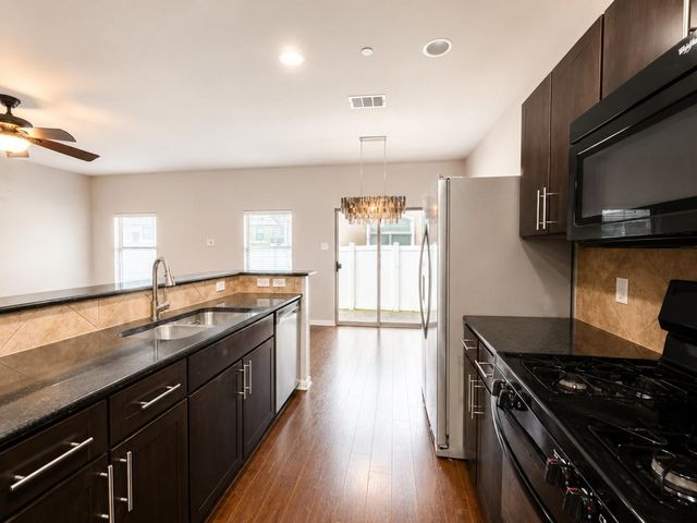 1900 Little Elm TRL 167, Cedar Park, TX 78613