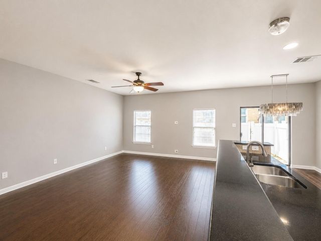 1900 Little Elm TRL 167, Cedar Park, TX 78613