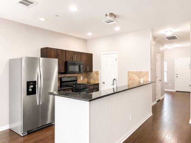 1900 Little Elm TRL 167, Cedar Park, TX 78613