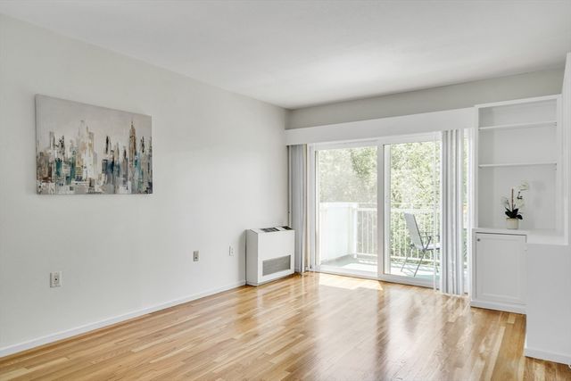 231 Coolidge Ave 410, Watertown, MA 02472