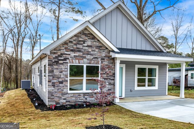 306 Poplar Street, Hogansville, GA 30230