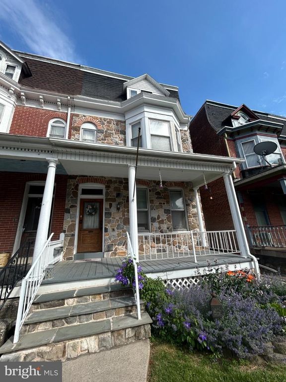 724 PENNSYLVANIA AVE, York, PA 17404
