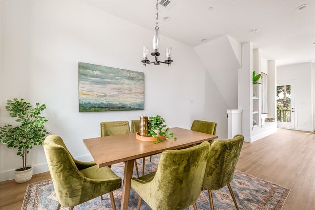 13325 Bee Street 302, Farmers Branch, TX 75234