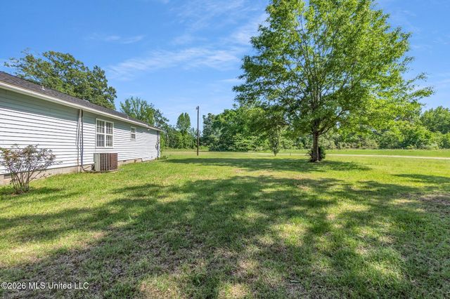321 Panola Avenue, Batesville, MS 38606
