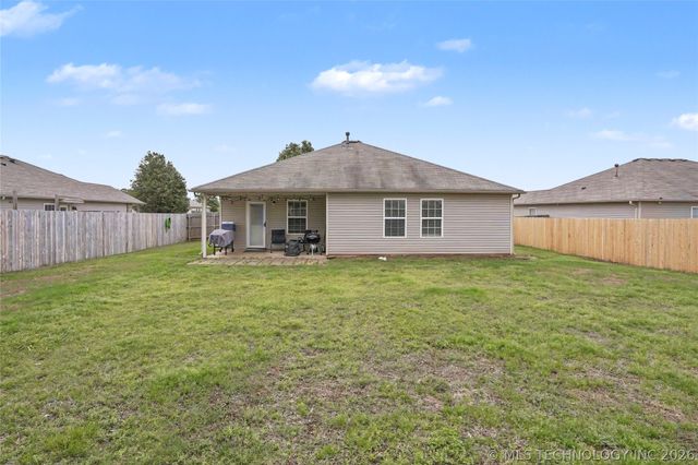 2612 W El Dorado Street, Broken Arrow, OK 74011