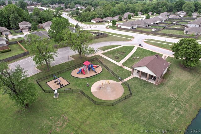 2612 W El Dorado Street, Broken Arrow, OK 74011