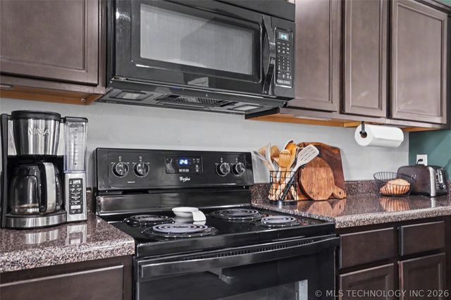 2612 W El Dorado Street, Broken Arrow, OK 74011