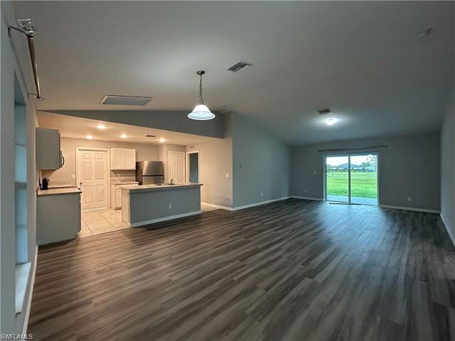 1515 NW 18th TER, Cape Coral, FL 33993