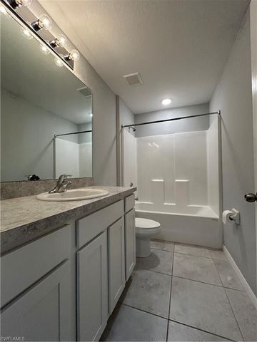 1515 NW 18th TER, Cape Coral, FL 33993