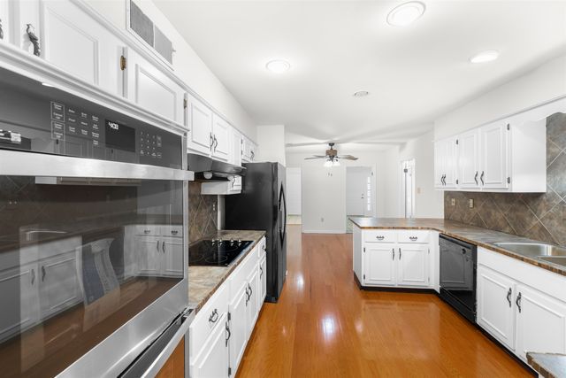 3144 LYGON CV, Memphis, TN 38119