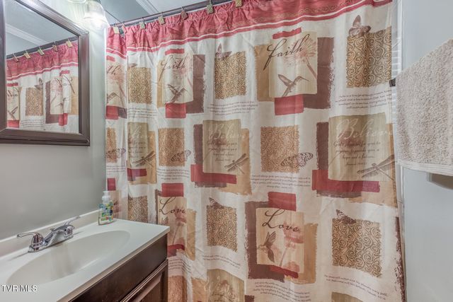2533 Bay Street, Bristol, TN 37620