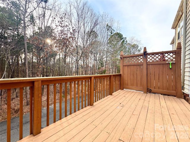 10415 Winslet Drive, Charlotte, NC 28277