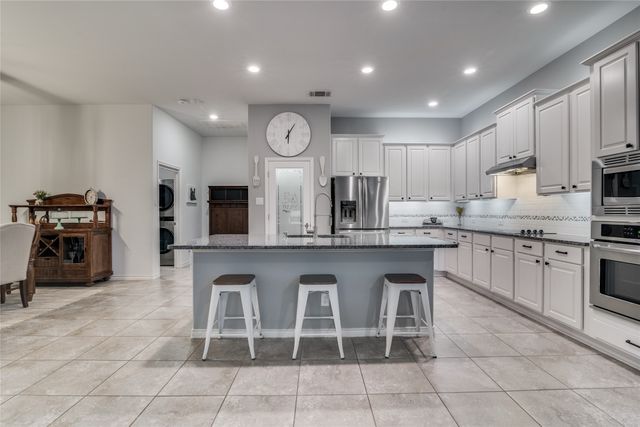 302 Amber Lane, Nevada, TX 75173