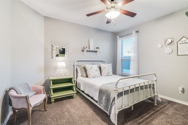 302 Amber Lane, Nevada, TX 75173