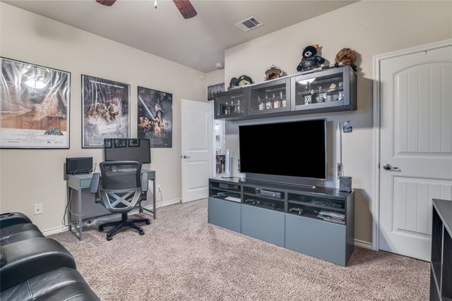 302 Amber Lane, Nevada, TX 75173