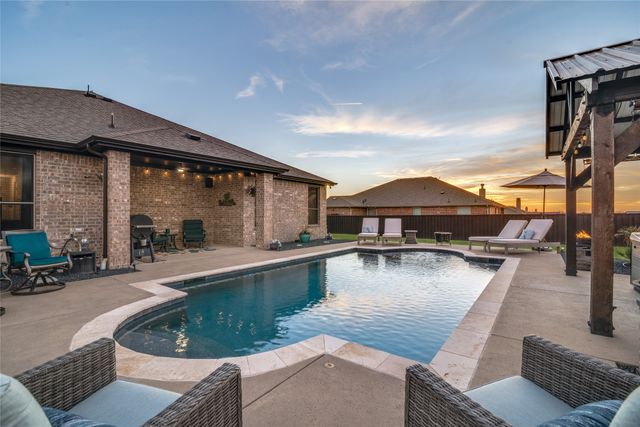 302 Amber Lane, Nevada, TX 75173