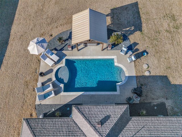 302 Amber Lane, Nevada, TX 75173